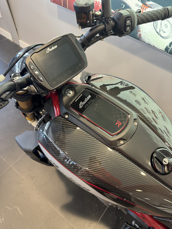 INDIAN FTR 1200 R CARBON - LANESTER