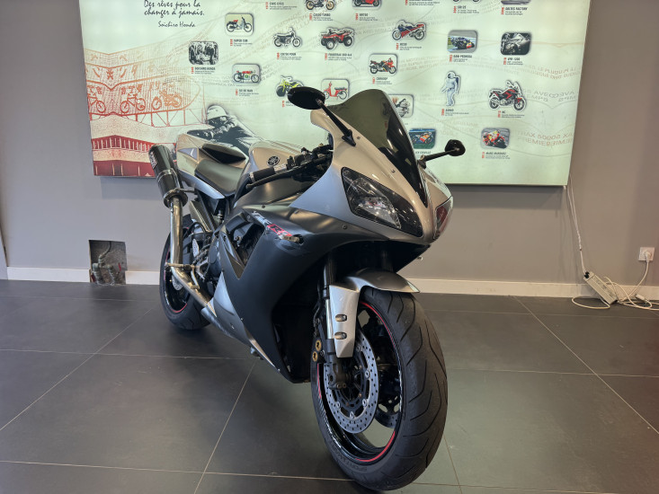 YAMAHA YZF R1 - LANESTER
