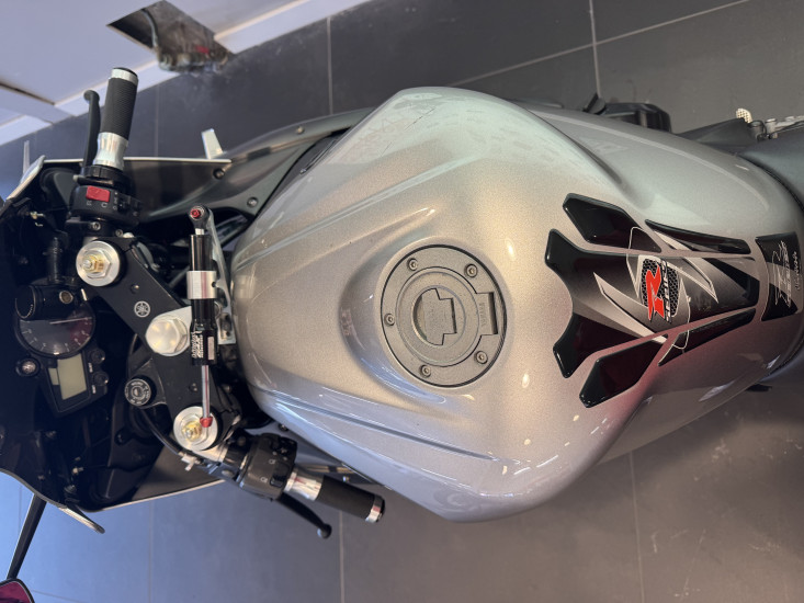 YAMAHA YZF R1 - LANESTER