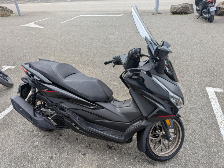 HONDA FORZA 125 EDITION SPECIAL - LANESTER